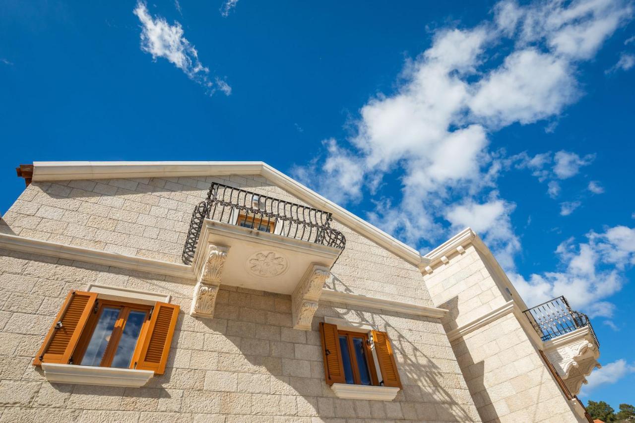 Luxury Stone Villa Nevija 2022 Private Villa Milna  Ngoại thất bức ảnh