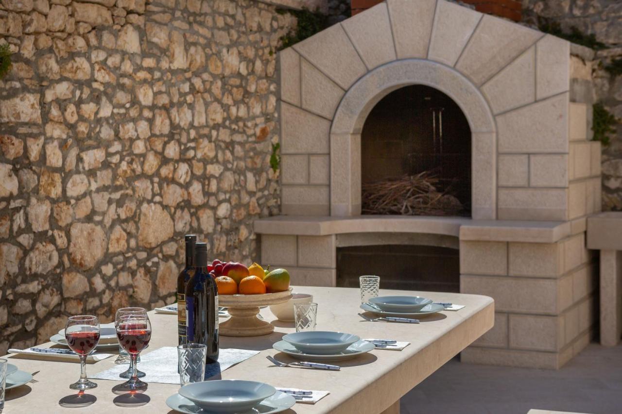 Luxury Stone Villa Nevija 2022 Private Villa Milna  Ngoại thất bức ảnh