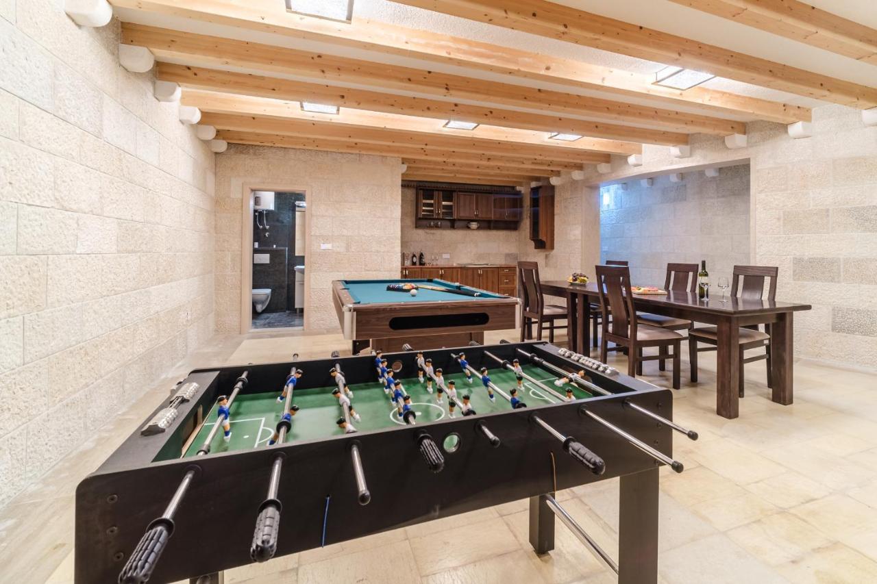 Luxury Stone Villa Nevija 2022 Private Villa Milna  Ngoại thất bức ảnh