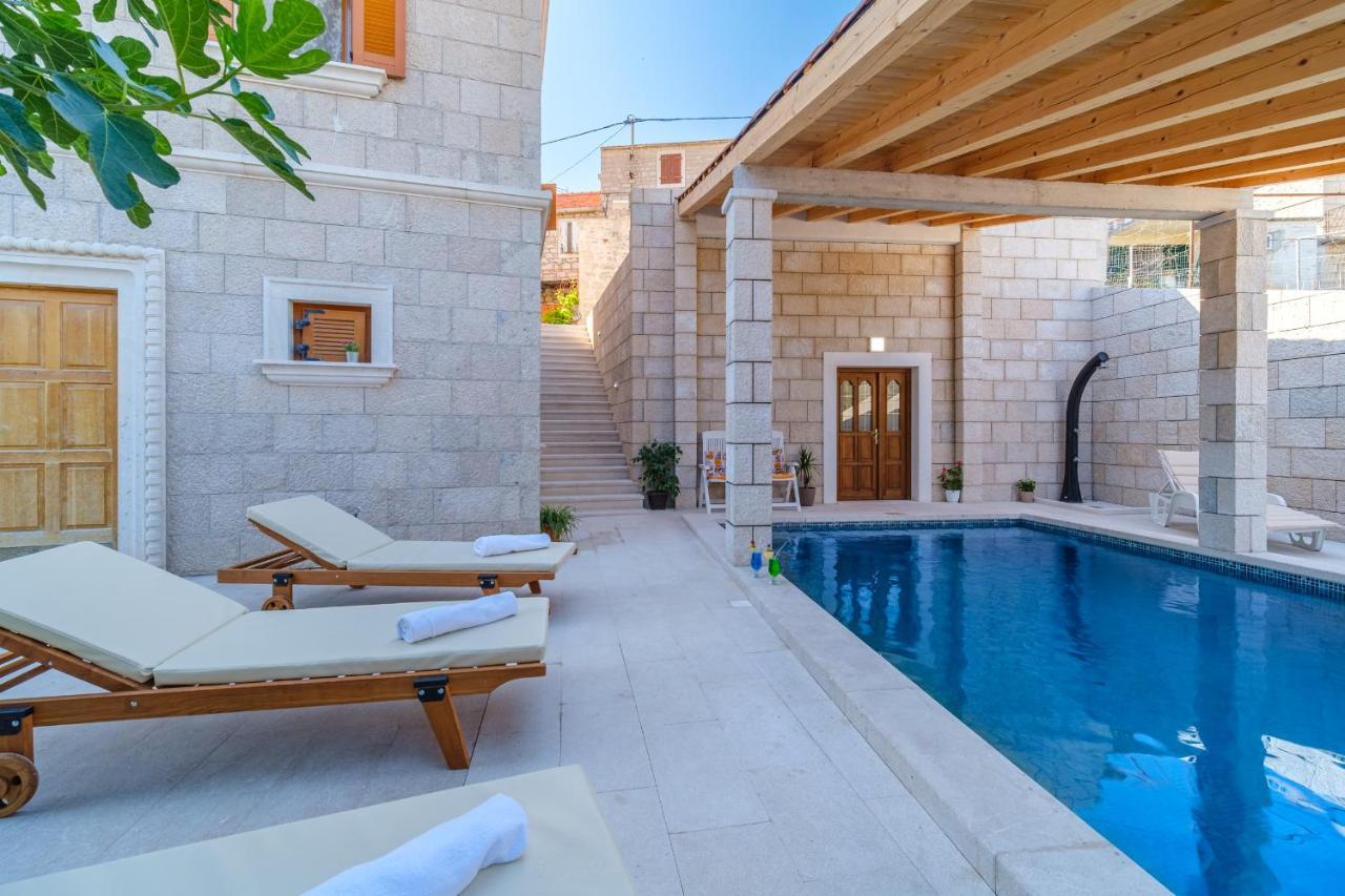 Luxury Stone Villa Nevija 2022 Private Villa Milna  Ngoại thất bức ảnh