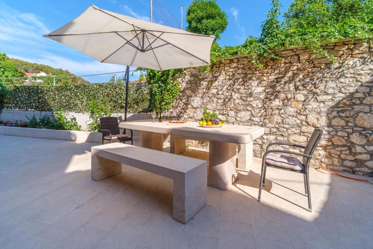 Luxury Stone Villa Nevija 2022 Private Villa Milna  Ngoại thất bức ảnh